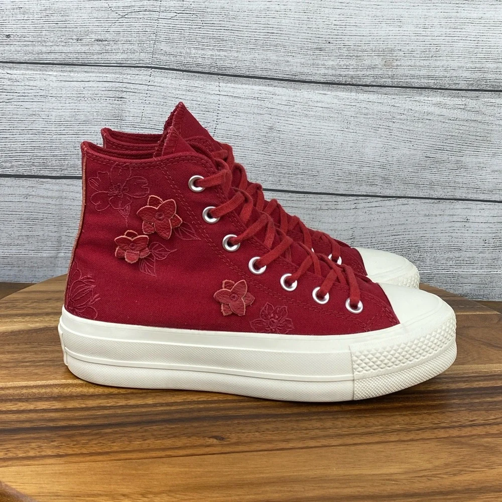 Converse Chuck Taylor All Star Lift High Floral Embroidery Days Ahead Size 6.5